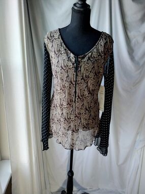 Temptations Paisley & Polka Dot Mixed-Print Blouse in Beige and Black